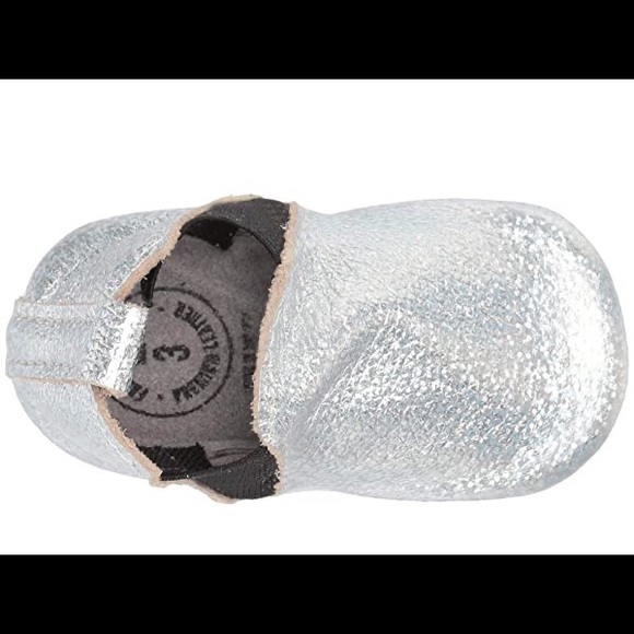 NIB! FRESHLY PICKED Mini Sole Silver Chelsea Boots - Picture 4 of 7